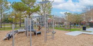 Knolls at West Oaks Gallery 14