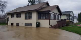 2221 Main St. Cedar Falls Gallery 3