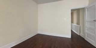 Newly Renovated 4BED 1.5BTH / Stainless Steel Appliances & Washer/Dryer Hookup! Gallery 22