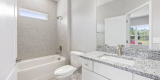 4-bedroom 3 Bathroom Rental w/ In-Law Suite Gallery 21