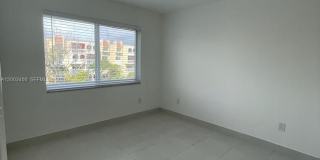 7732 Camino Real Gallery 18