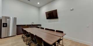 Matador Gallery 48