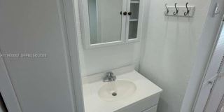 7850 Byron Ave Gallery 17