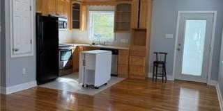 3636 1/2 DERBIGNY Street Gallery 3