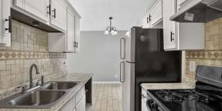 9128 Bur Oak Circle Gallery 14