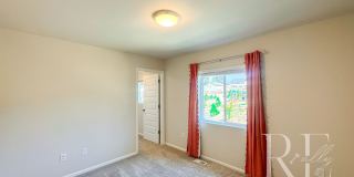 Spacious 5-Bedroom Home with Modern Layout, Natural Light & Park Access Gallery 29