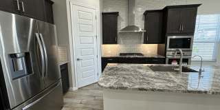 10319 W Harmony Ln Gallery 12