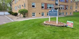 1 & Bedrooms Walking distance to McCarrons Lake! - Roseville 1 & Bedrooms Walking distance to McCarrons Lake! - Roseville Gallery 2