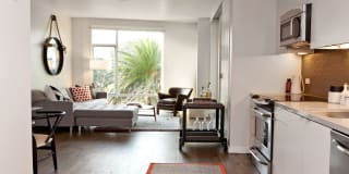 2175 Market Gallery 5