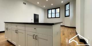 2842 West Augusta Ave. Gallery 8