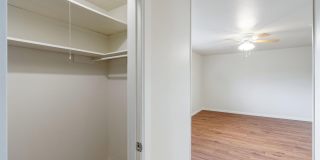 Remodeled townhouse - Available now! Gallery 24
