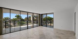 2575 S Bayshore Dr Gallery 2