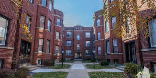 857 West Cornelia Avenue Gallery 1