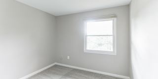 5335 LAKE COVE Court Gallery 23