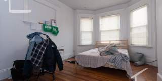 Nice 2 bed in Allston Gallery 8