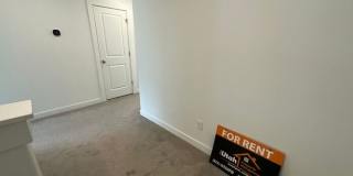 3104 1625 East Gallery 19