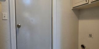 (3) Bed/(2) Bath in SW OKC/Moore Avail NOW! Pet Negotiable! Gallery 7