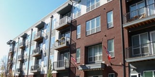 River House Gallery 32