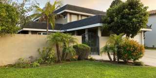 Beautiful 4 bedroom 3 bath House in Manhattan Beach Gallery 1