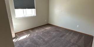 Spacious 5 Bedroom 3 Bath Home Gallery 10