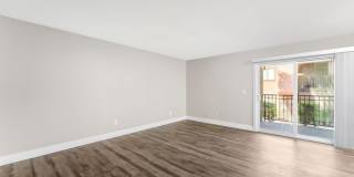 Modern Condo in Guard-Gated Community! Gallery 5