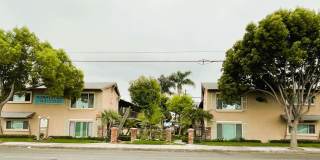 537-43A Gallery 1