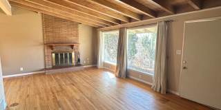 3 BEDROOM 1.5 BATHROOM SINGLE FAMILY HOME Gallery 4