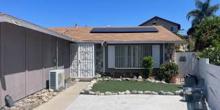 2 rooms 1 bath house for rent in South San Diego Gallery 1