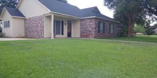 Beautiful 3 bedroom on corner lot in Azalea Lakes Gallery 15