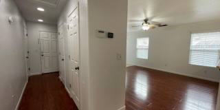 2 Bed 1 Bath Elk Grove Home Gallery 16
