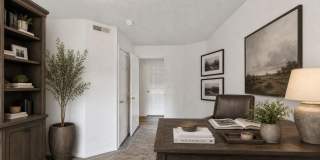 Riverwalk Gallery 19