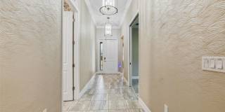 11717 SW Silver Creek Avenue Gallery 3