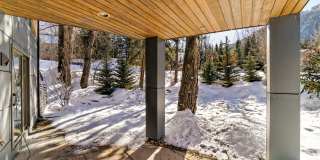 100 Park Avenue Gallery 28