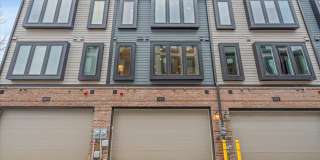 607 SLADE Court Gallery 24