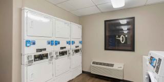Philadelphia - Airport - Tinicum Boulevard Gallery 13