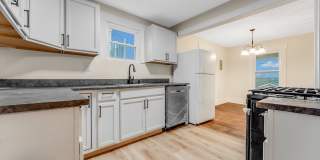 911 Montrose Ave Gallery 1