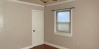 CHARMING 4 BED 2 BATH HOUSE NEAR DOWNTOWN Gallery 19