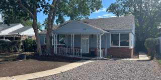 Charming 3-Bedroom Brick Home in North Park Hill – Spacious Yard & Finished Basement Charming 3-Bedroom Brick Home in North Park Hill – Spacious Yard & Finished Basement Gallery 1