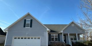 Great 3 Bedroom, 2 Bath Home with a Bonus Room! Gallery 1