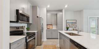 Ascend at Pathstone Gallery 39