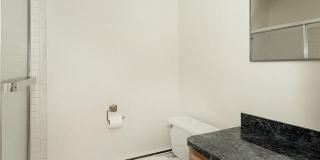 2425 Torquay Avenue Gallery 18
