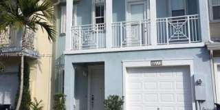 10771 NW 76th Ln 10771 NW 76th Ln Gallery 1