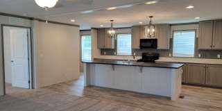 9715 Marina Cr Gallery 1