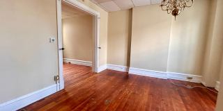 560 Manor St Gallery 1