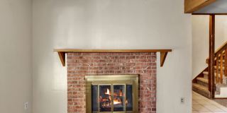 Wonderful 3 Bedroom Townhouse in Cedar Terrace Gallery 1