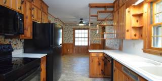 482 Snow Hill Street Gallery 2