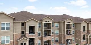 2BR Condo w/ Fireplace, In-Unit Laundry  A/C in Parker Gallery 1