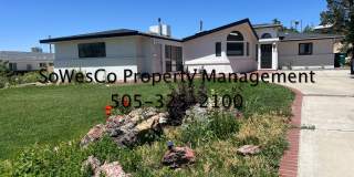 FULLY FURNISHED 4 Bedroom 2 Bath with Breathtaking Views Gallery 1