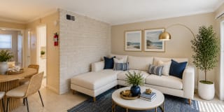 2929 Dunvale Gallery 8