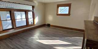 711-713 West 21st Street - 2nd Fl Gallery 1